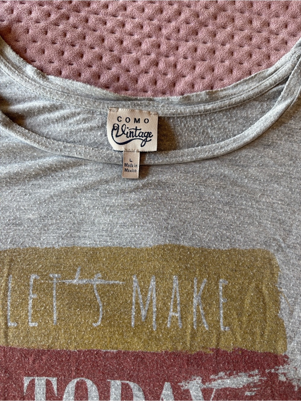 Woman’s shirts 👚👚 - Picture 3 of 4